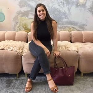 Meet your Posher, Lily